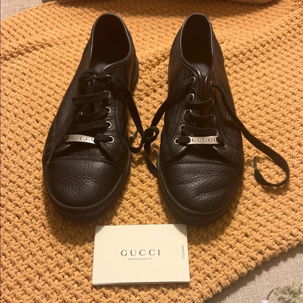 Gucci - Picture 1 of 5